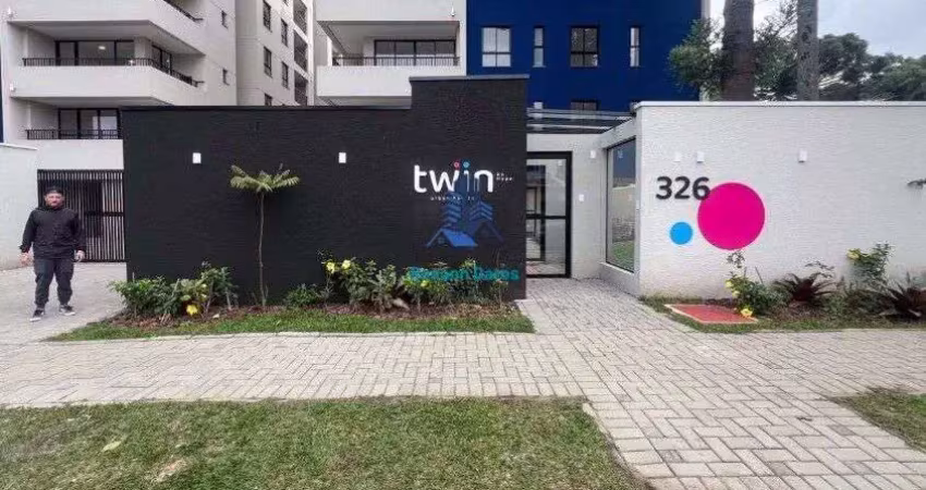 Apartamento com suíte, sacada com churrasqueira e vaga coberta – localização privilegiada no bairro portão, curitiba