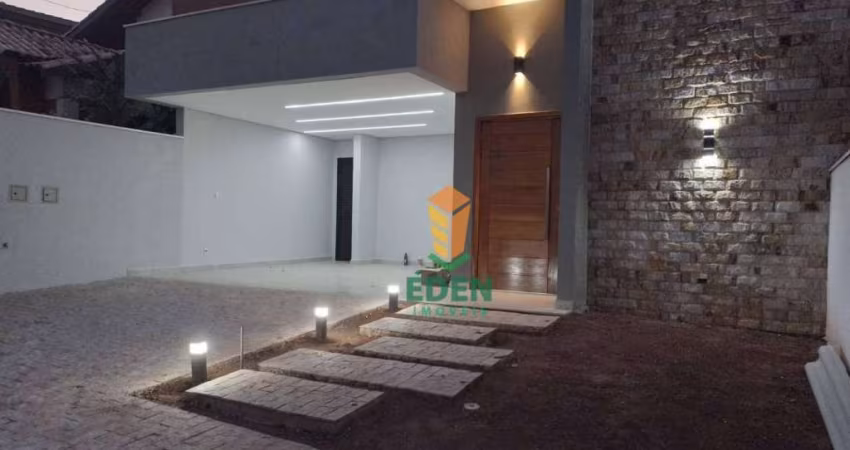 Casa localiza no Granja Olga, condomínio com segurança e lazer para a sua família, excelente oportunidade!
