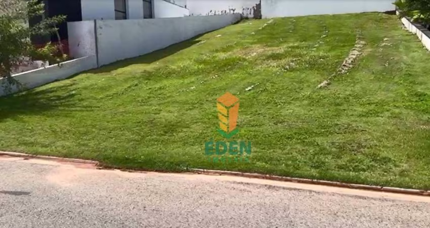 Terreno com 427 metros quadrados, à Venda no Condomínio Alphaville Nova Esplanada 1, Votorantim/SP