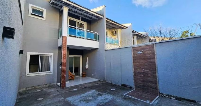 CASA DUPLEX NO EUSÉBIO! Área de 97m2 com 3 quartos.