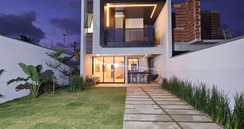 BELÍSSIMA CASA EM RUA PRIVATIVA NO EUSÉBIO!!!