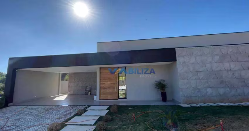 Casa com 3 dormitórios à venda, 261 m² por R$ 1.800.000 - Condomínio Terras de Santa Cruz - Bragança Paulista/SP - Estuda Permuta