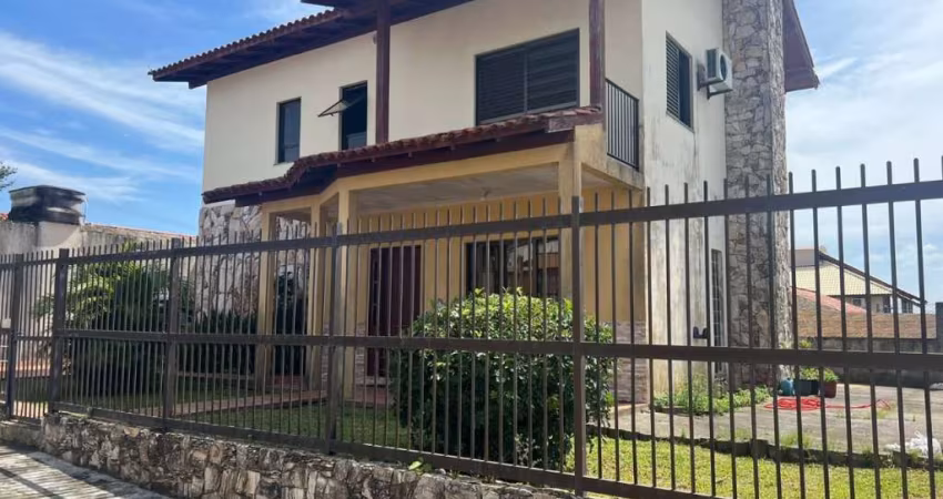 Casa com 3 quartos à venda no Ipiranga, São José 