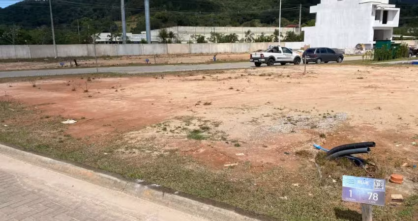Terreno em condomínio fechado à venda em Deltaville, Biguaçu 