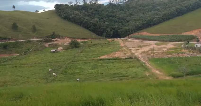 Terreno à venda no Centro, Antônio Carlos 