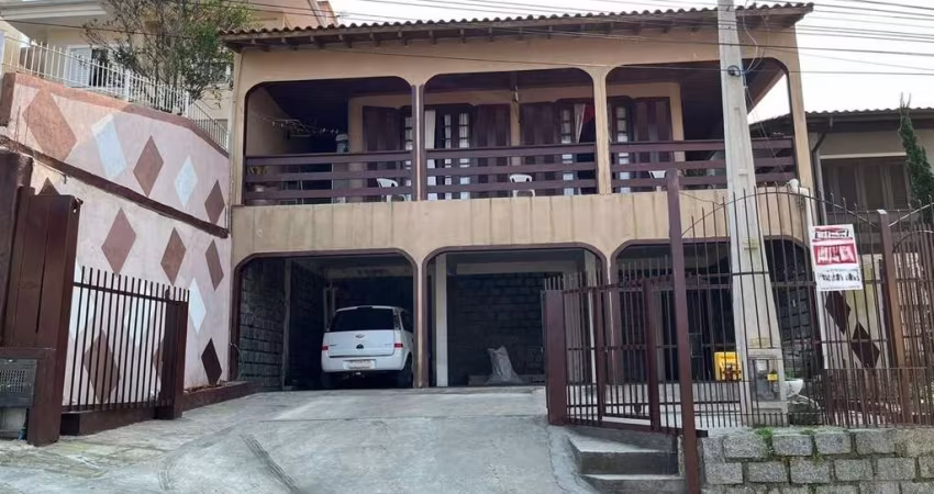 Casa com 4 quartos à venda no Roçado, São José 