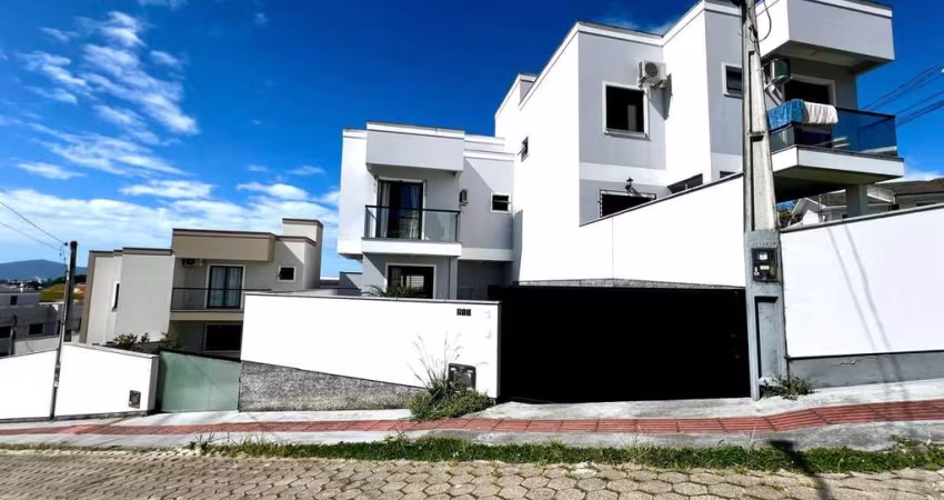 Casa com 3 quartos à venda na Bela Vista, Palhoça 