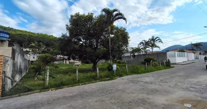 Terreno à venda em Fundos, Biguaçu 
