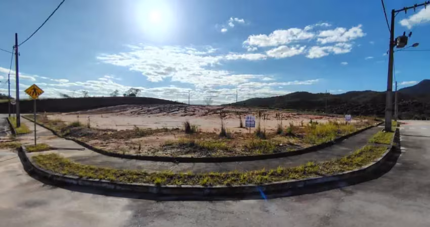 Terreno à venda no Três Riachos, Biguaçu 