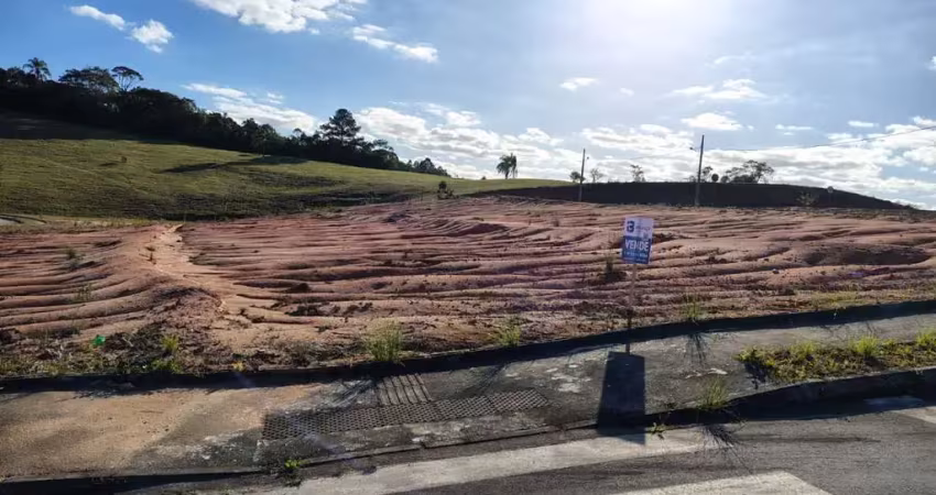 Terreno à venda no Três Riachos, Biguaçu 