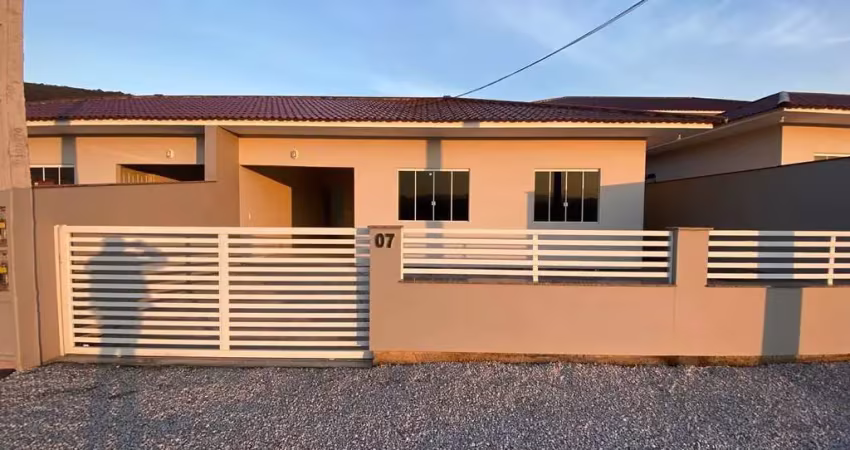 Casa com 2 quartos para alugar em Santa Cruz, Biguaçu 