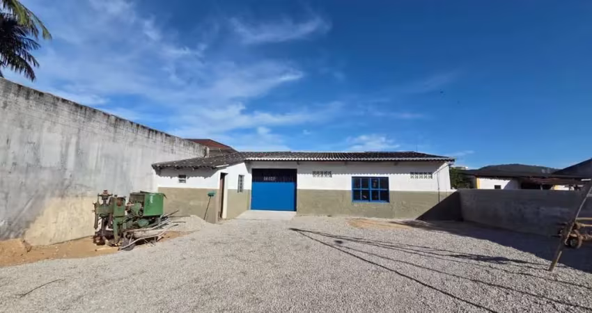 Barracão / Galpão / Depósito para alugar na Praia João Rosa, Biguaçu 