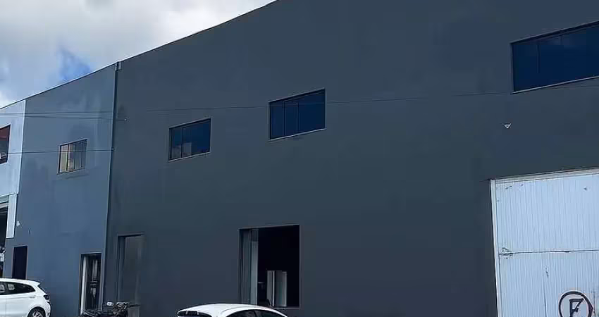 Barracão / Galpão / Depósito para alugar na Serraria, São José 