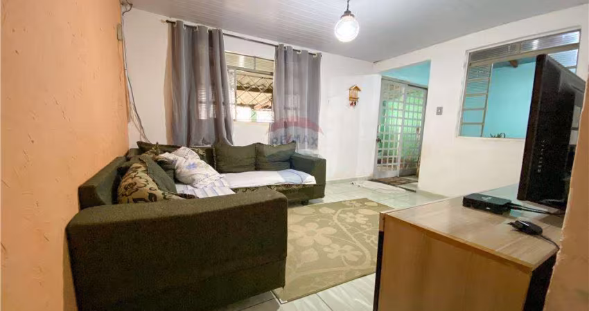 Casa A Venda em Mogi Mirim - Jardim Europa - AC: 115,38 m² - 3 Quartos - INVESTIMENTO R$ 175.000,00