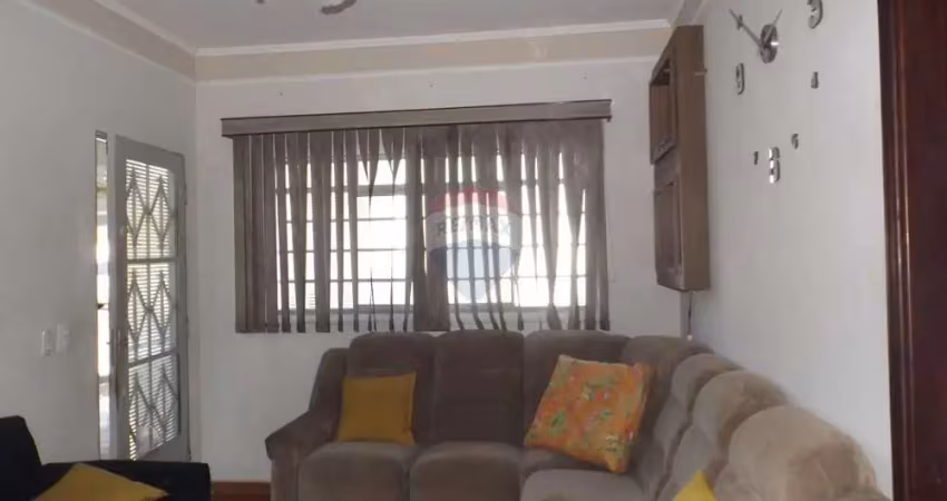 Casa com 3 quartos à venda na Rua Doutor Luís Guilherme Rocha, 414, Vila Penha do Rio do Peixe, Itapira