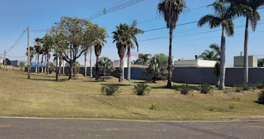 Vende-se Terreno Res. Palm Park 504m² - Estiva Gerbi