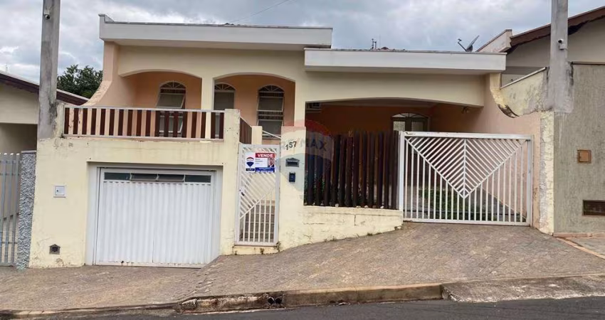 Casa com 4 dormitórios 2 suítes à venda, 250 m² por R$ 532.000 - Jardim Guarujá - Itapira/SP