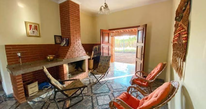 Refúgio dos Sonhos na Natureza – Casa Mobiliada com Vista para as Montanhas