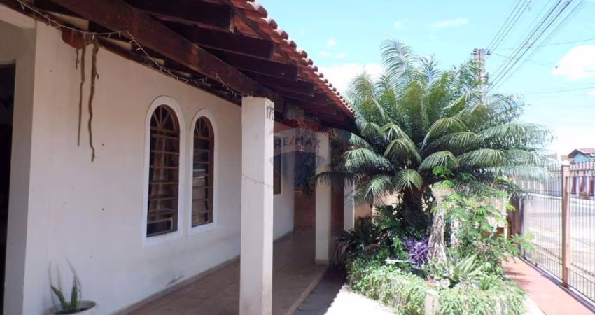 Casa Espetacular à Venda no Jardim Ipê II