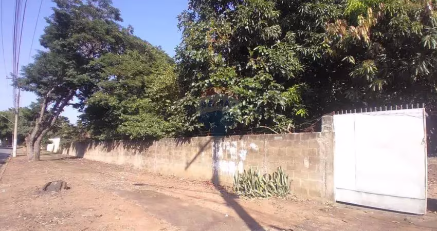 Chácara / sítio à venda na Avenida dos Jacarandás, 480, Jardim Alto do Mirante, Mogi Mirim