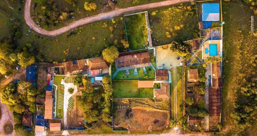 POUSADA A VENDA EM SOCORRO S.P. COM 21 CHALÉS, 1155 ² ÁREA CONSTRUÍDA E 4759 ² AREA TOTAL