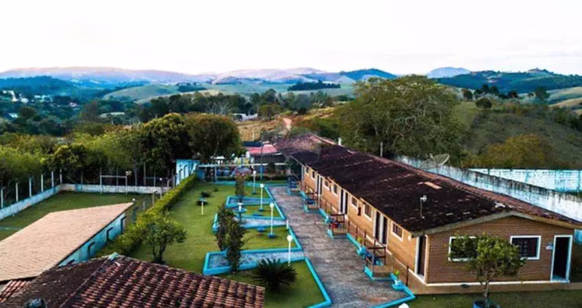 Pousada a venda em socorro s.p. com 21 chalés, 1155 ² área construída e 4759 ² area total