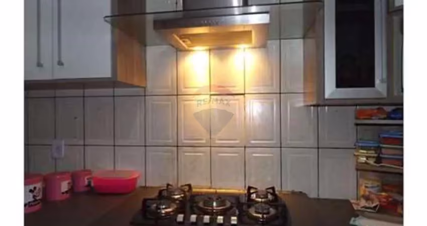 Casa Maravilhosa com 4 Dormitórios, Área Gourmet e Garagem para 3 Carros
