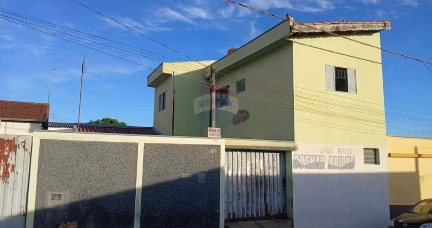 Casa Sobrado no jd Magali com 4 dormitórios