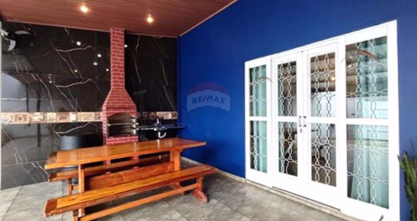 'Alugue: Casa Renovada no Jardim Santa Cruz'