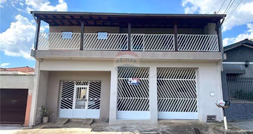 Casa sobrado a venda 270 m² por r$ 349.999 - jardim camboriú - itapira/sp
