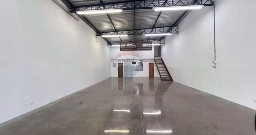 Galpão semi -novo á venda no braz cavenaghi 185 m2 energia solar r$480.000