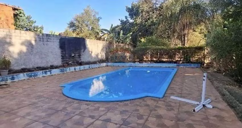Chácara com piscina no bairro machadinho em itapira com 3 quartos, área gourmet, r$ 323.474