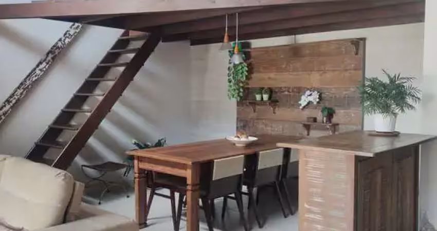 Casa sobrado com apartamento e escritório comercial.