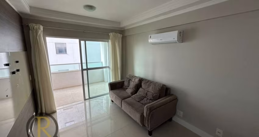Apartamento com 1 suíte, 2 demi-suítes e 2 vagas de garagem na Praia Brava