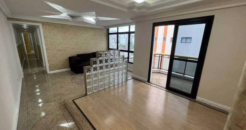 Apartamento à venda no bairro Guilhermina em Praia Grande/SP.