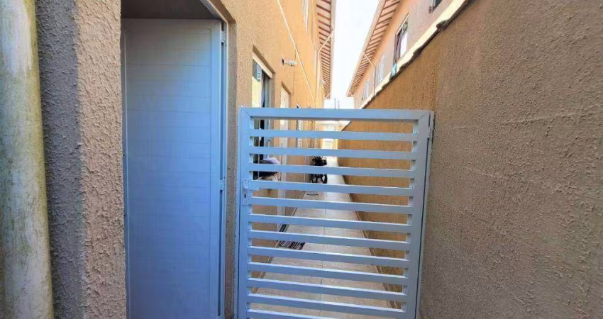 Casa com 2 quartos Jardim Melvi em Praia Grande/SP
