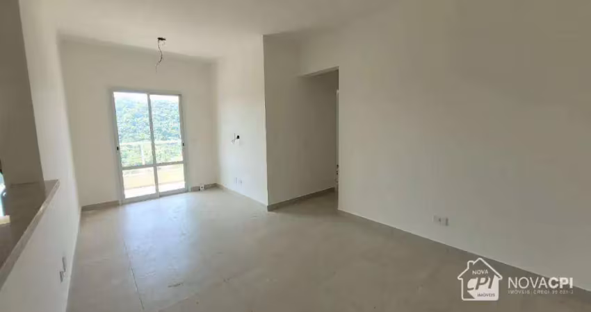 Apartamento com 2 quartos canto do forte em praia grande/sp