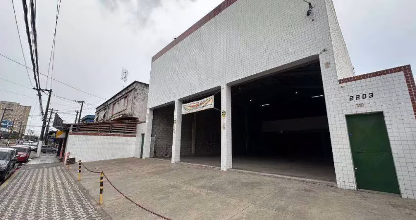 Barracão / Galpão / Depósito para alugar na Rua Frei Gaspar, Parque São Vicente, São Vicente