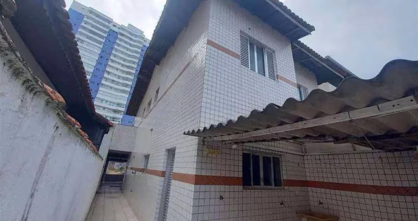 Sobrado com 2 Quartos Vila Guilhermina Praia Grande/SP