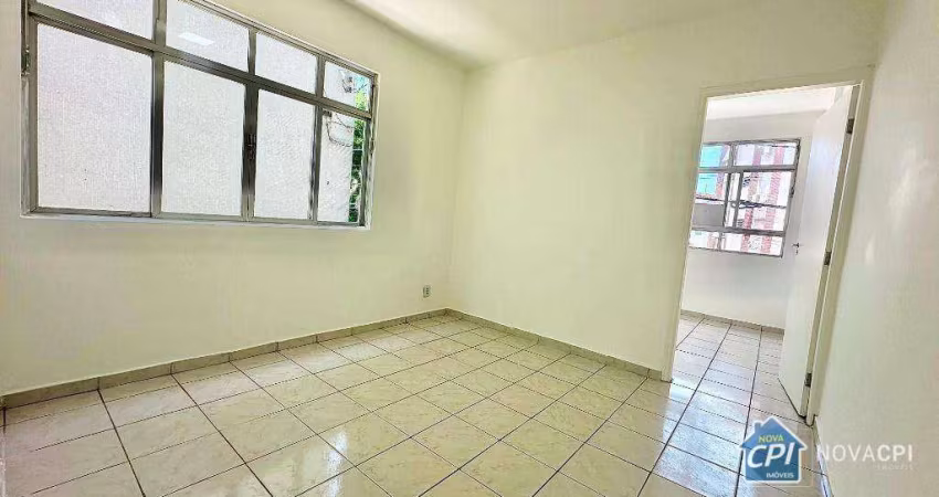 Apartamento com 1 Quarto na Ponta da Praia em Santos Oportunidade