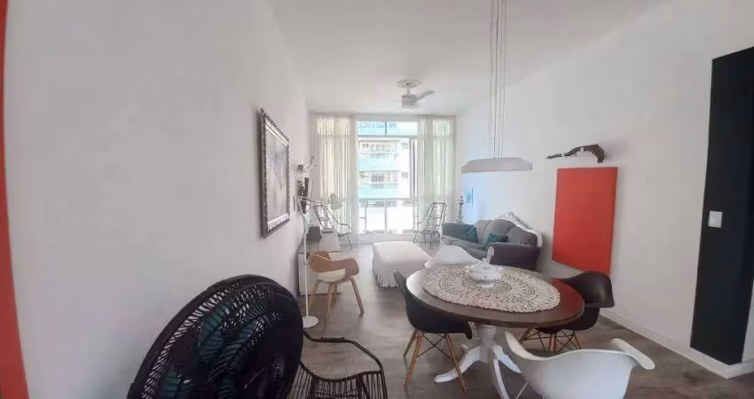 Apartamento MOBILIADO com 2 Quartos para alugar na Guilhermina em Praia Grande/SP