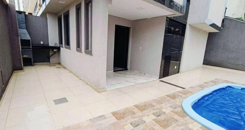 Sobrado com 3 Quartos Tupi na Praia Grande/SP