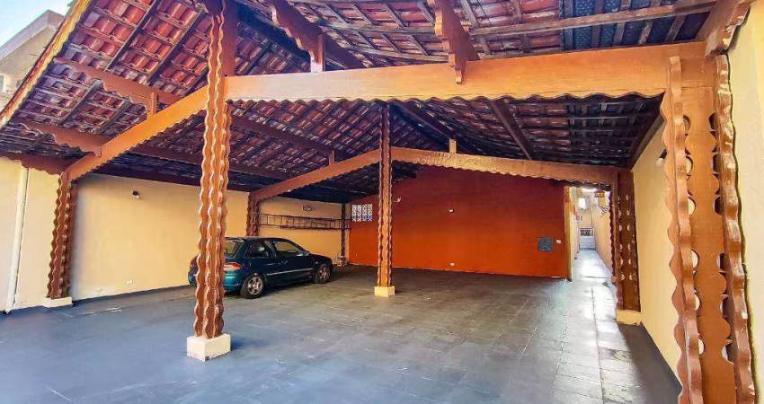 Sobrado com 1 Quarto na Aviação em Praia Grande/SP