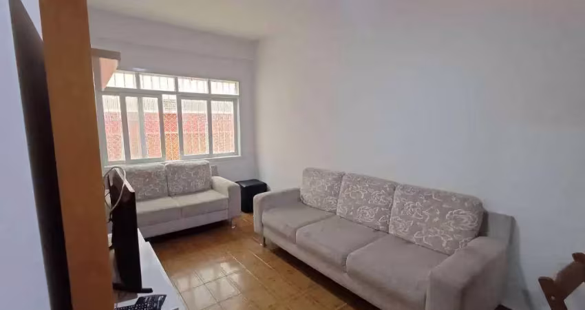 Apartamento com pé na areia com 2 quartos na vila guilhermina em praia grande/sp