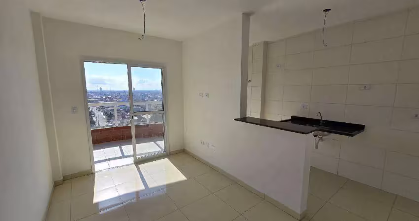 Apartamento com 2 quartos no maracanã em praia grande/sp