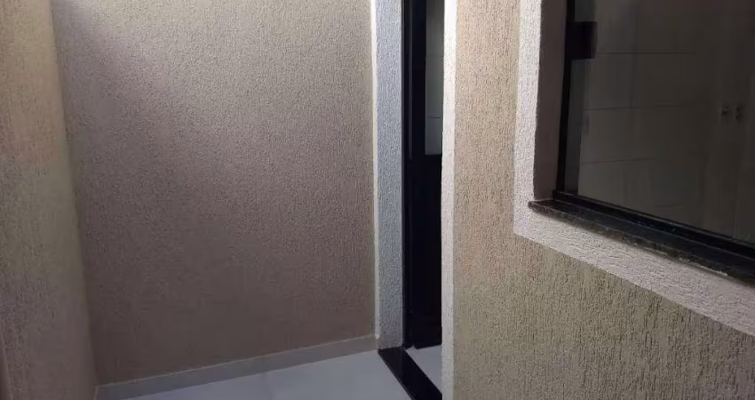 Sobrado com 2 quartos na aviação em praia grande/sp