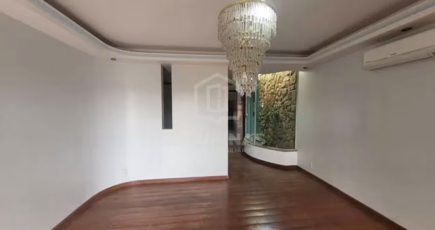 Casa com 4 quartos para alugar na Vila Pompéia, Campinas 