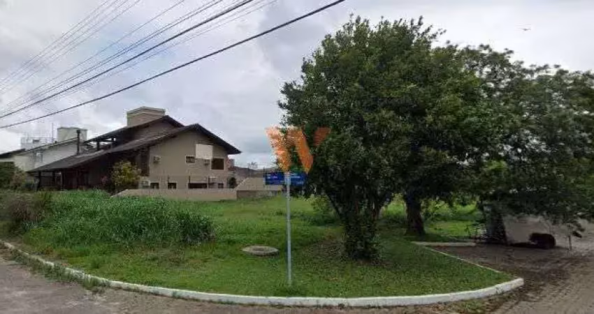 Terreno  com 600m²  à 300m da praia à venda  em jurereê in - florianópolis/sc!