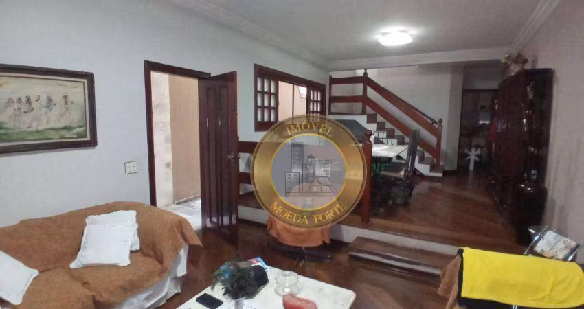 Sobrado com 4 dormitórios, 289 m² - venda por R$ 900.000,00 ou aluguel por R$ 4.712,26/mês - Assunção - São Bernardo do Campo/SP