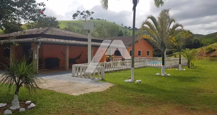 Lindo sitio a venda, vargem alegre, ótima localização em monteiro lobato